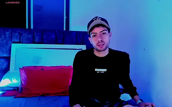 alex and christhoper online show from March 17, 2026, 8:06 am