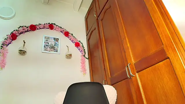 khoe777 online show from March 8, 2026, 2:04 am