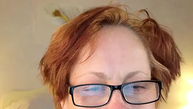 LioraWeiss online show from March 12, 2026, 6:06 am