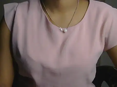 Snapshot of cute_yashi chatting on April 20, 2026, 4:52 pm cute yashi online show from April 20, 2026, 4:52 pm