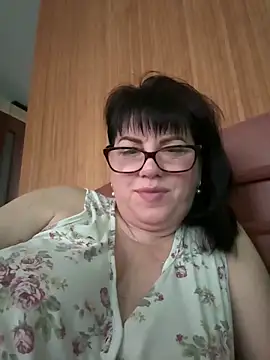 expensive lady online show from March 28, 2026, 8:15 am