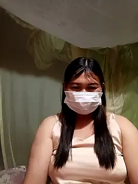 Snapshot of -Batina- chatting on April 10, 2026, 4:47 pm -Batina- online show from April 10, 2026, 4:47 pm