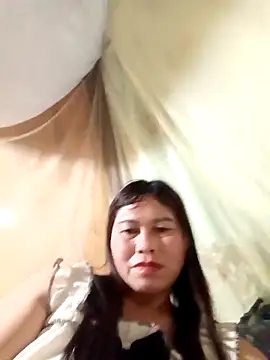 Snapshot of -Batina- chatting on April 3, 2026, 10:38 pm -Batina- online show from April 3, 2026, 10:38 pm