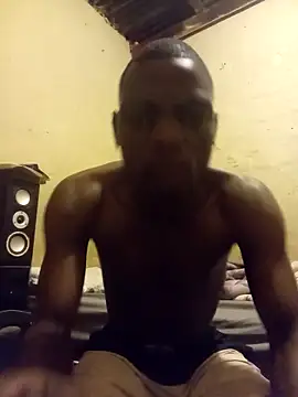 Snapshot of Babyoil4u chatting on March 25, 2026, 12:11 am Babyoil4u online show from March 25, 2026, 12:11 am