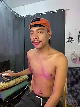 asian darlingcummersxXx online show from July 13, 2026, 5:18 am