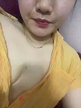 Snapshot of Anna-babu chatting on March 2, 2026, 10:33 am Anna-babu online show from March 2, 2026, 10:33 am