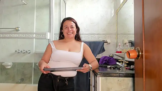 iliy perverted online show from May 7, 2026, 11:57 am