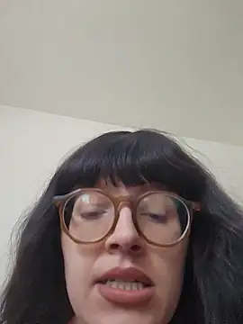 Mommynatrix online show from June 22, 2026, 5:43 pm