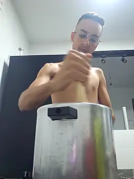 Snapshot of jhowbala chatting on March 1, 2026, 1:38 am jhowbala online show from March 1, 2026, 1:38 am