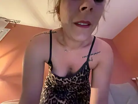 DarkEmy online show from March 1, 2026, 9:59 pm