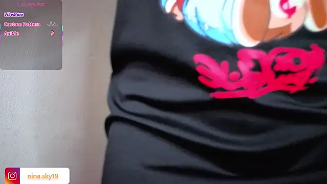 cutninasky online show from April 28, 2026, 12:31 am