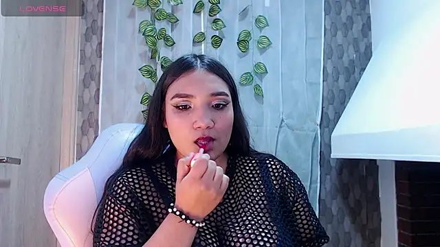 anyela donecm online show from March 30, 2026, 7:15 pm