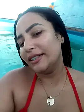 biavalentin01 online show from February 25, 2026, 5:57 pm