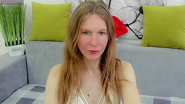 Mira XOo online show from April 14, 2026, 2:00 pm