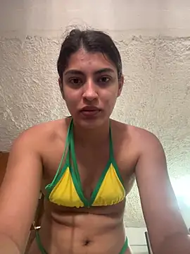 Snapshot of Misty-kat chatting on June 20, 2026, 6:46 pm Misty-kat online show from June 20, 2026, 6:46 pm