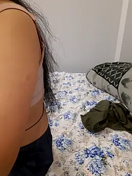 NeetuKumri online show from April 7, 2026, 5:26 pm