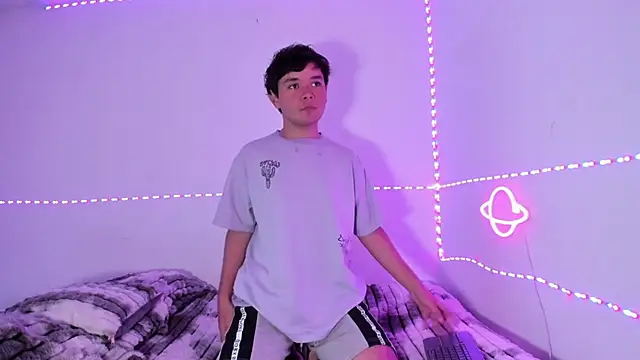 Snapshot of Kody_Royale chatting on February 25, 2026, 10:20 pm Kody Royale online show from February 25, 2026, 10:20 pm