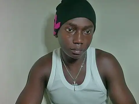 darkerberryguy online show from March 7, 2026, 3:57 am