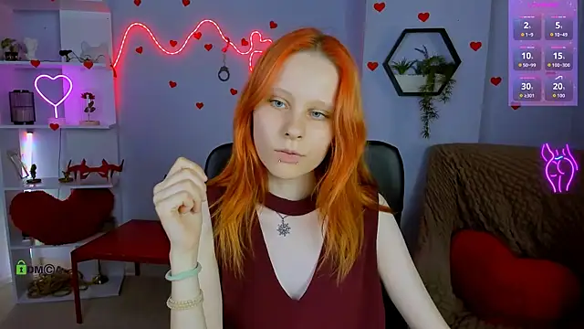 cassandra nik online show from May 21, 2026, 12:35 pm