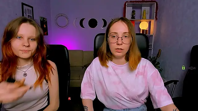 cassandra nik online show from March 24, 2026, 9:48 pm