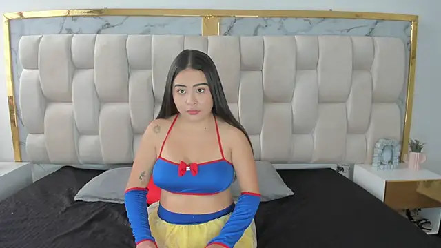 Snapshot of Ariia_Monroee chatting on April 2, 2026, 1:18 pm Ariia Monroee online show from April 2, 2026, 1:18 pm