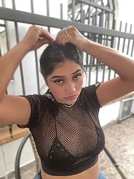 GeorgiaPink  online show from April 11, 2026, 10:02 pm