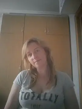 Snapshot of ChristinaYork chatting on June 7, 2026, 5:29 pm ChristinaYork online show from June 7, 2026, 5:29 pm