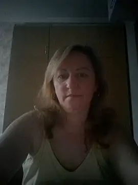 Snapshot of ChristinaYork chatting on June 10, 2026, 2:24 am ChristinaYork online show from June 10, 2026, 2:24 am