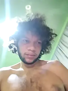 Keviin 420 online show from April 22, 2026, 2:51 am