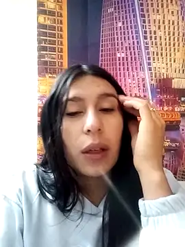 Snapshot of charlottte_wh chatting on May 11, 2026, 10:27 am charlottte wh online show from May 11, 2026, 10:27 am