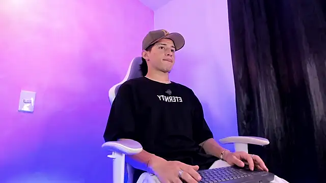 Nathan--Ferrara online show from May 25, 2026, 12:26 pm