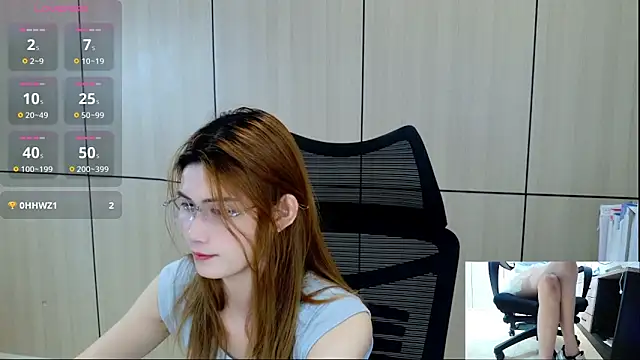 zhen-68 online show from May 4, 2026, 3:43 am