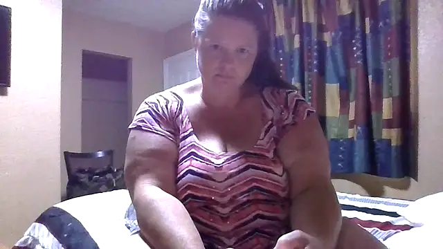 Snapshot of Juciy0420 chatting on June 1, 2026, 5:56 pm Juciy0420 online show from June 1, 2026, 5:56 pm