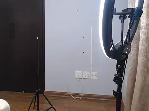 Snapshot of BabyQutie chatting on March 2, 2026, 5:08 am BabyQutie online show from March 2, 2026, 5:08 am