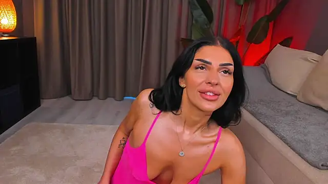 BrainyBelle online show from May 4, 2026, 3:32 am