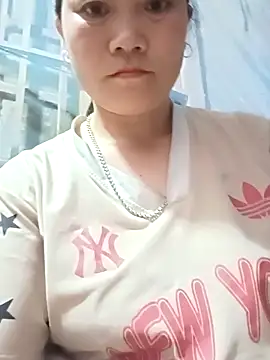 Lindxx-hot online show from April 11, 2026, 9:29 pm