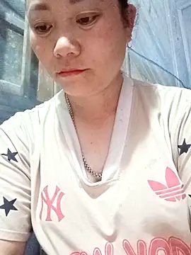 Lindxx-hot online show from April 12, 2026, 9:51 pm