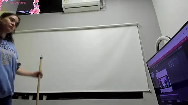  VALERIAGOMEZ online show from March 27, 2026, 9:54 am