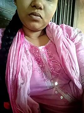 SumonaMoni online show from April 3, 2026, 6:09 am