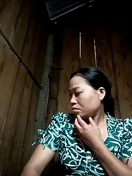 Mizu-hotshow online show from March 13, 2026, 10:20 am