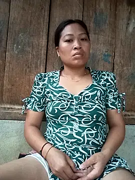 Mizu-hotshow online show from June 15, 2026, 10:42 pm