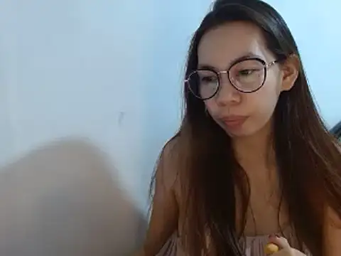 Snapshot of Aira_AsianHottie chatting on March 2, 2026, 5:20 pm Aira AsianHottie online show from March 2, 2026, 5:20 pm