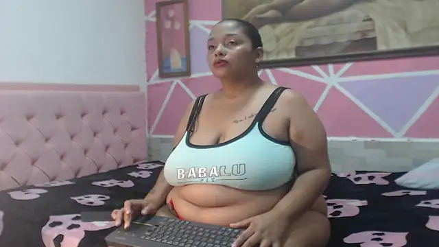 Doll rihana online show from May 22, 2026, 12:19 am
