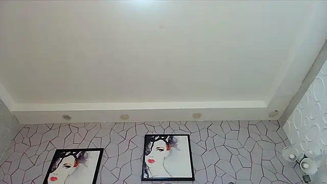 Genesisraydenx online show from April 6, 2026, 7:48 pm