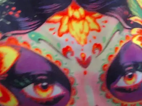 thalia perveertt online show from April 18, 2026, 3:14 pm