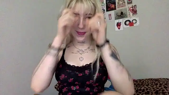 EmmyWet online show from June 15, 2026, 11:21 am