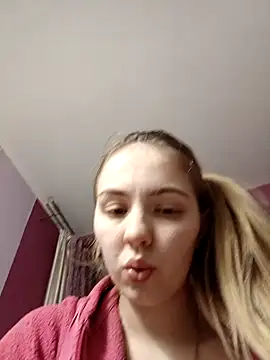 Snapshot of Prinseska27 chatting on March 14, 2026, 6:14 pm Prinseska27 online show from March 14, 2026, 6:14 pm