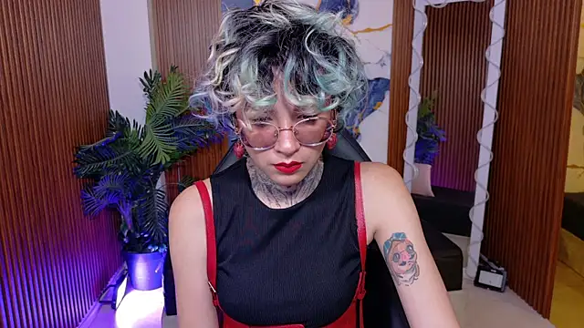 Lyra tay online show from July 18, 2026, 7:11 pm