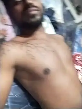 Snapshot of Hunkytop chatting on March 3, 2026, 4:47 pm Hunkytop online show from March 3, 2026, 4:47 pm