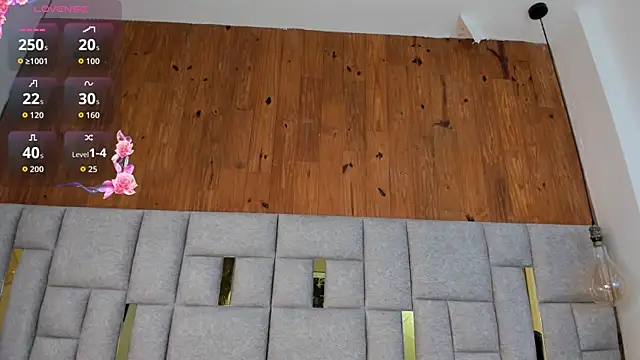 camilaa smith  online show from April 7, 2026, 8:21 pm